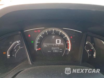 Zdjęcie 9 z 12 samochodu: 2018 HONDA CIVIC LX VIN:19XFC2F53JE207653 - miniatura