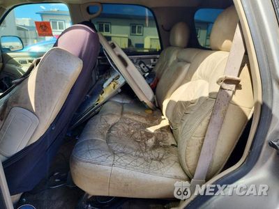 Zdjęcie 11 z 13 samochodu: 2002 CHEVROLET TAHOE C1500 VIN:1GNEC13Z82J100753 - miniatura
