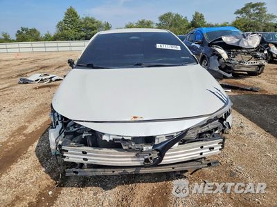 Piąte zdjęcie samochodu w środku: 2023 TOYOTA COROLLA HATCHBACK SE VIN:JTND4MBE4P3199144 - miniatura