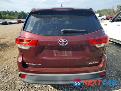 Zdjęcie 6 z 13 samochodu: 2017 TOYOTA HIGHLANDER XLE VIN:5TDJZRFH5HS457472 - miniatura