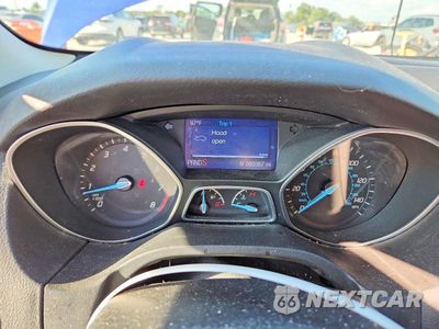 Zdjęcie 9 z 12 samochodu: 2014 FORD FOCUS SE VIN:1FADP3F22EL165907 - miniatura