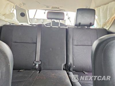 Zdjęcie 10 z 13 samochodu: 2011 TOYOTA FJ CRUISER BASE VIN:JTEBU4BFXBK107811 - miniatura