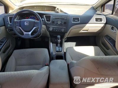 Zdjęcie 8 z 12 samochodu: 2015 HONDA CIVIC LX VIN:19XFB2F5XFE292145 - miniatura