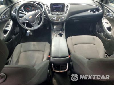 Zdjęcie 8 z 13 samochodu: 2020 CHEVROLET MALIBU LT VIN:1G1ZD5ST5LF044974 - miniatura
