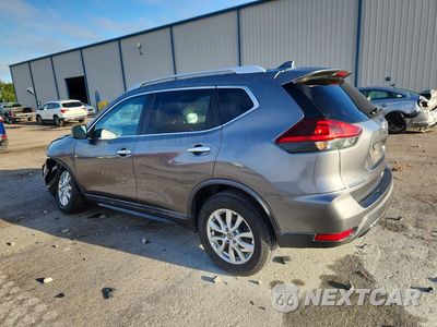 Drugie zdjęcie samochodu z przodu: 2018 NISSAN ROGUE SV VIN:KNMAT2MT9JP549619 - miniatura