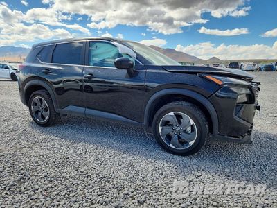 Czwarte zdjęcie samochodu z boku: 2025 NISSAN ROGUE SV VIN:5N1BT3BB2SC831013 - miniatura