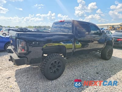 Trzecie zdjęcie samochodu z tyłu: 2012 CHEVROLET SILVERADO K1500 LTZ VIN:3GCUKTE2XCG163553 - miniatura