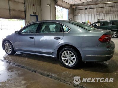 Drugie zdjęcie samochodu z przodu: 2017 VOLKSWAGEN PASSAT S VIN:1VWAT7A35HC014920 - miniatura