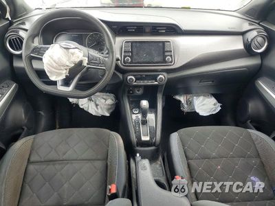 Zdjęcie 8 z 13 samochodu: 2020 NISSAN KICKS SV VIN:3N1CP5CV5LL512747 - miniatura