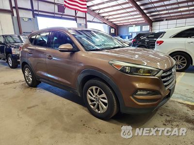 Czwarte zdjęcie samochodu z boku: 2016 HYUNDAI TUCSON VIN:KM8J3CA20GU052059 - miniatura