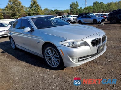 Czwarte zdjęcie samochodu z boku: 2013 BMW 528 XI VIN:WBAXH5C54DDW16419 - miniatura