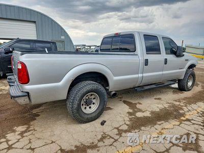 Trzecie zdjęcie samochodu z tyłu: 2004 FORD F250 SUPER DUTY VIN:1FTNW21P34EB76030 - miniatura