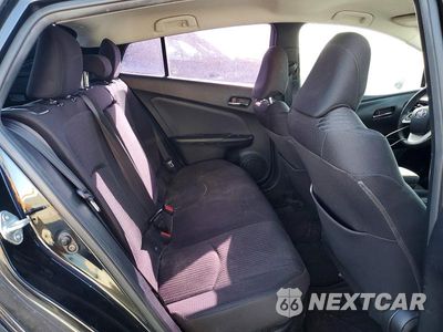 Zdjęcie 10 z 12 samochodu: 2018 TOYOTA PRIUS TWO VIN:JTDKBRFU5J3066013 - miniatura