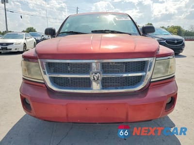 Piąte zdjęcie samochodu w środku: 2008 DODGE DAKOTA QUAD SLT VIN:1D7HW48N28S524538 - miniatura