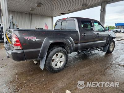 Trzecie zdjęcie samochodu z tyłu: 2011 TOYOTA TACOMA DOUBLE CAB LONG BED VIN:5TFMU4FN2BX001466 - miniatura