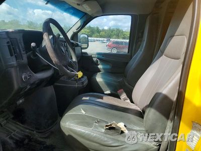 Zdjęcie 7 z 13 samochodu: 2010 GMC SAVANA G3500 VIN:1GT2GUBA1A1901410 - miniatura
