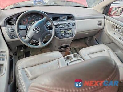 Zdjęcie 8 z 13 samochodu: 2003 HONDA ODYSSEY EXL VIN:5FNRL18033B052057 - miniatura