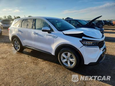 Czwarte zdjęcie samochodu z boku: 2023 KIA SORENTO LX VIN:5XYRG4LC3PG253267 - miniatura