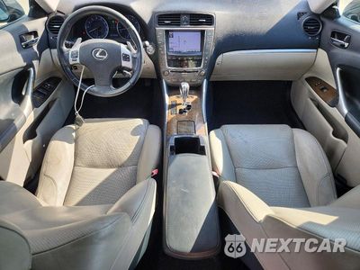 Zdjęcie 8 z 13 samochodu: 2011 LEXUS IS 350 VIN:JTHBE5C21B5027359 - miniatura