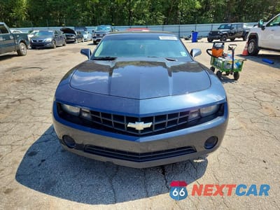 Piąte zdjęcie samochodu w środku: 2013 CHEVROLET CAMARO LS VIN:2G1FA1E38D9242099 - miniatura