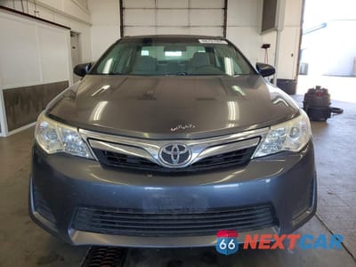 Piąte zdjęcie samochodu w środku: 2014 TOYOTA CAMRY LE VIN:4T1BF1FK3EU415654 - miniatura