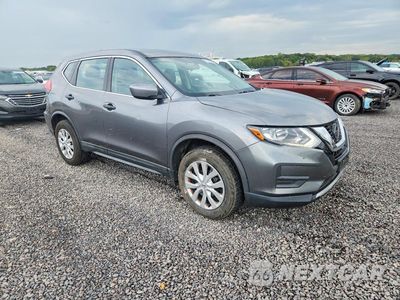 Czwarte zdjęcie samochodu z boku: 2018 NISSAN ROGUE S VIN:KNMAT2MV0JP542043 - miniatura