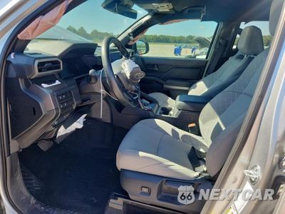 Zdjęcie 7 z 12 samochodu: 2026 TOYOTA TACOMA SR5 VIN:3TMLB5JN6TM257678 - miniatura
