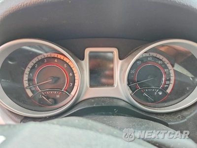 Zdjęcie 9 z 13 samochodu: 2019 DODGE JOURNEY SE VIN:3C4PDDBG5KT695201 - miniatura