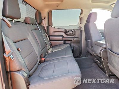 Zdjęcie 10 z 12 samochodu: 2021 CHEVROLET SILVERADO K1500 LT VIN:1GCUYDED2MZ440767 - miniatura