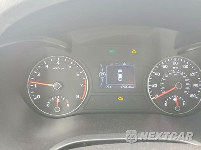 Zdjęcie 9 z 12 samochodu: 2016 KIA OPTIMA EX VIN:5XXGU4L30GG010231 - miniatura