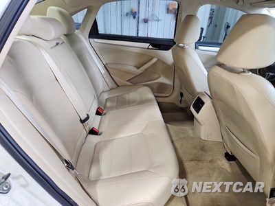 Zdjęcie 10 z 12 samochodu: 2013 VOLKSWAGEN PASSAT SE VIN:1VWBN7A38DC023233 - miniatura