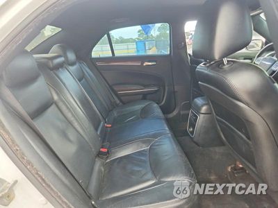 Zdjęcie 10 z 12 samochodu: 2013 CHRYSLER 300 300C VIN:2C3CCAAG0DH588901 - miniatura