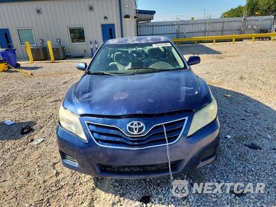 Piąte zdjęcie samochodu w środku: 2010 TOYOTA CAMRY LE VIN:4T4BF3EK3AR052642 - miniatura