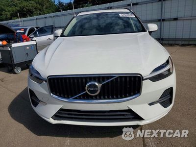 Piąte zdjęcie samochodu w środku: 2022 VOLVO XC60 B5 MOMENTUM VIN:YV4L12RK6N1059109 - miniatura