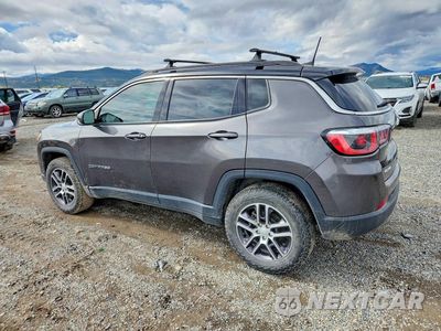 Drugie zdjęcie samochodu z przodu: 2018 JEEP COMPASS LATITUDE VIN:3C4NJDBB4JT470206 - miniatura