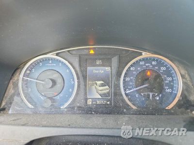 Zdjęcie 9 z 12 samochodu: 2015 TOYOTA CAMRY XLE VIN:4T1BF1FK6FU078821 - miniatura