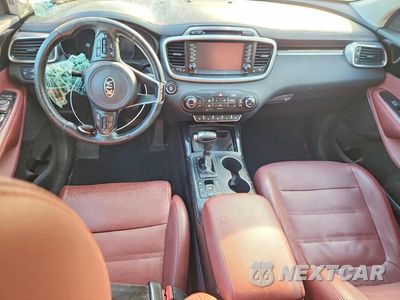 Zdjęcie 8 z 14 samochodu: 2017 KIA SORENTO SX V6 VIN:5XYPKDA5XHG242987 - miniatura
