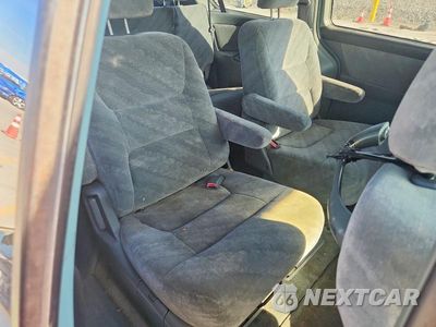 Zdjęcie 11 z 13 samochodu: 2002 HONDA ODYSSEY EX VIN:2HKRL18652H588710 - miniatura
