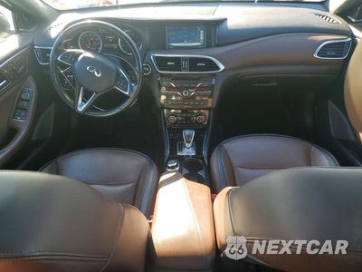 Zdjęcie 8 z 13 samochodu: 2017 INFINITI QX30 PREMIUM VIN:SJKCH5CR9HA019551 - miniatura