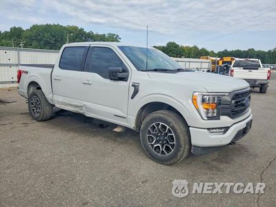 Czwarte zdjęcie samochodu z boku: 2023 FORD F150 SUPERCREW VIN:1FTFW1ED9PFD28177 - miniatura