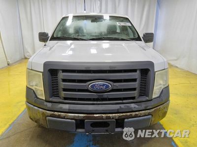 Piąte zdjęcie samochodu w środku: 2010 FORD F150 VIN:1FTMF1EW3AKC00119 - miniatura