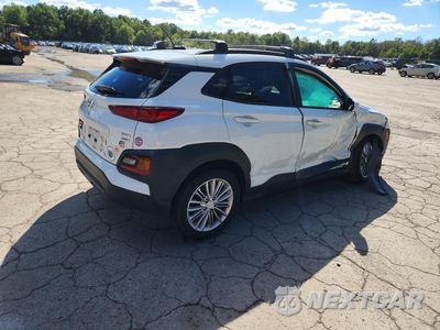 Trzecie zdjęcie samochodu z tyłu: 2020 HYUNDAI KONA SEL VIN:KM8K2CAA8LU526414 - miniatura