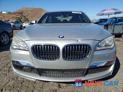 Piąte zdjęcie samochodu w środku: 2014 BMW 750 LXI VIN:WBAYF8C56ED652741 - miniatura