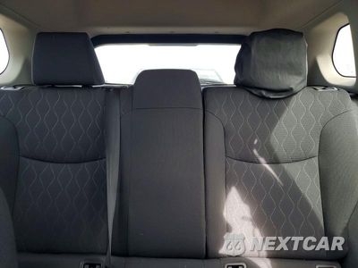 Zdjęcie 10 z 13 samochodu: 2023 TOYOTA COROLLA CROSS LE VIN:7MUCAAAG3PV058015 - miniatura