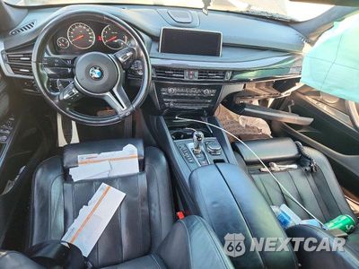 Zdjęcie 8 z 13 samochodu: 2016 BMW X5 M VIN:5YMKT6C51G0R78034 - miniatura
