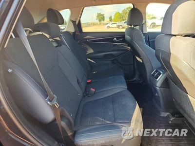 Zdjęcie 11 z 13 samochodu: 2018 KIA SORENTO L VIN:5XYPG4A38JG426928 - miniatura