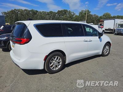 Trzecie zdjęcie samochodu z tyłu: 2026 CHRYSLER PACIFICA SELECT VIN:2C4RC1BG2TR266869 - miniatura