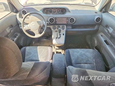 Zdjęcie 8 z 13 samochodu: 2011 SCION XB BASE VIN:JTLZE4FE2B1139437 - miniatura