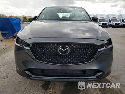 Piąte zdjęcie samochodu w środku: 2024 MAZDA CX-5 PREMIUM VIN:JM3KFBDY3R0382063 - miniatura