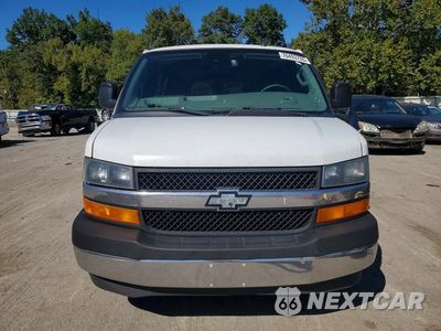 Piąte zdjęcie samochodu w środku: 2019 CHEVROLET EXPRESS G3500 LT VIN:1GAZGPFG5K1210146 - miniatura